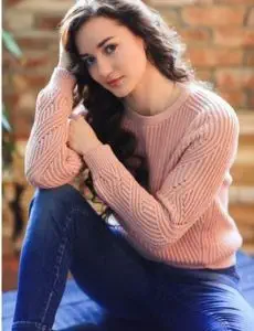 Elite escort service in Noida Sector 77 for home and hotel visits